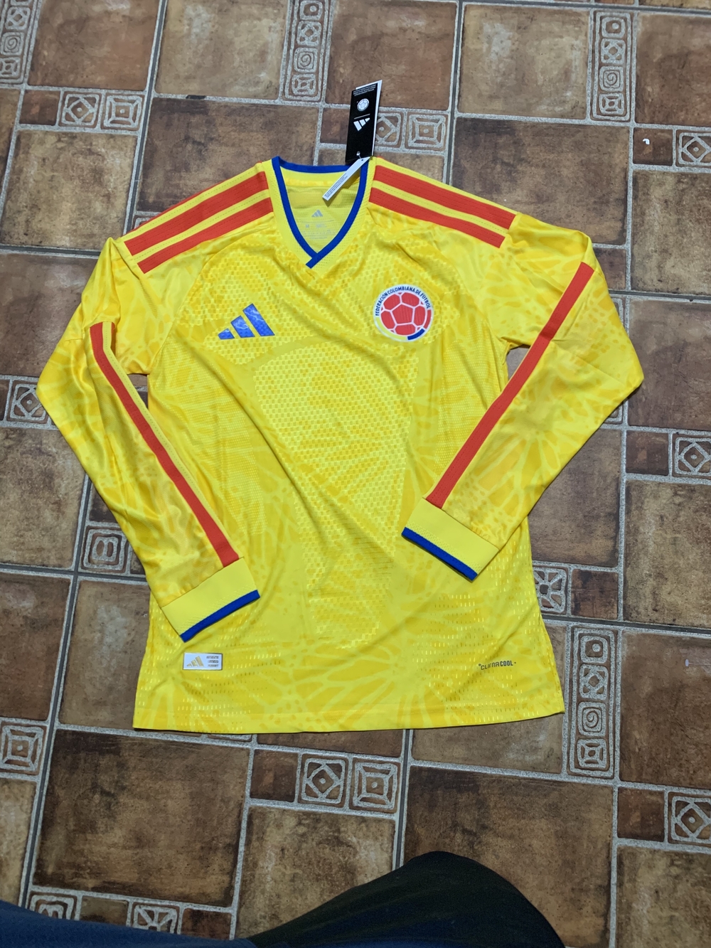 Adidas Colombia 2026 World Cup Long Sleeve Player Jersey Size M